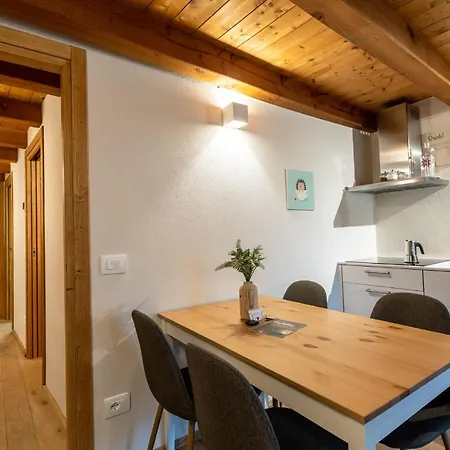 Ferienwohnung Cachettes La Salle Exterior foto