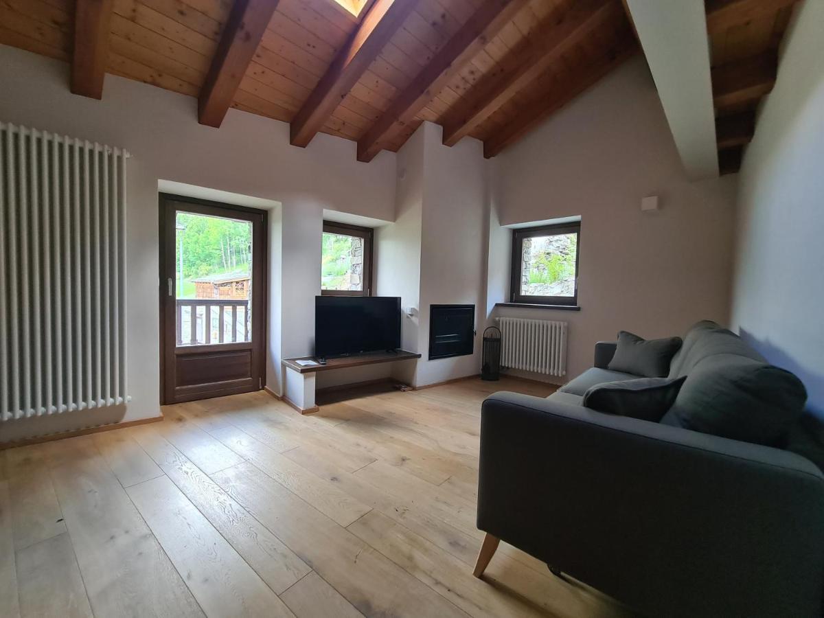 Cachettes Apartment La Salle
