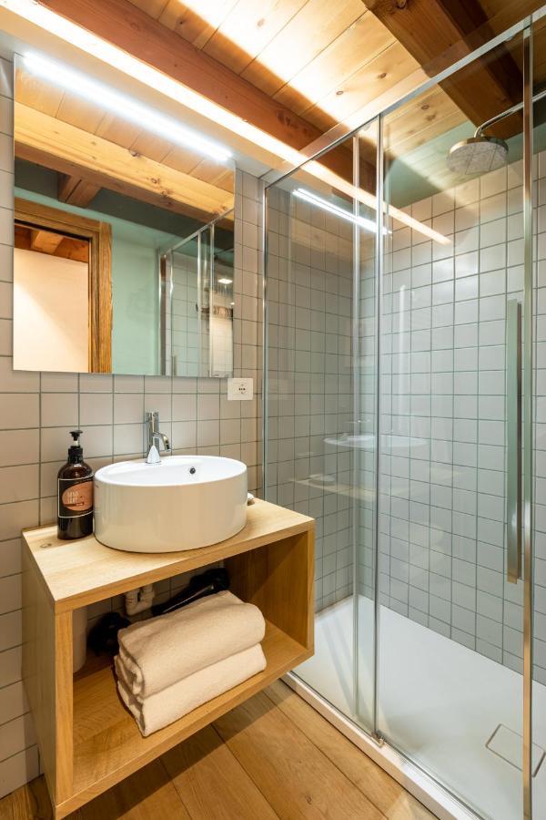 Apartment Cachettes La Salle