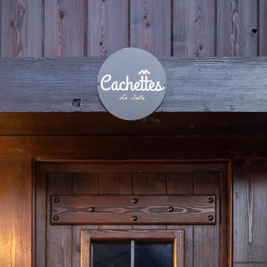 Cachettes Apartment