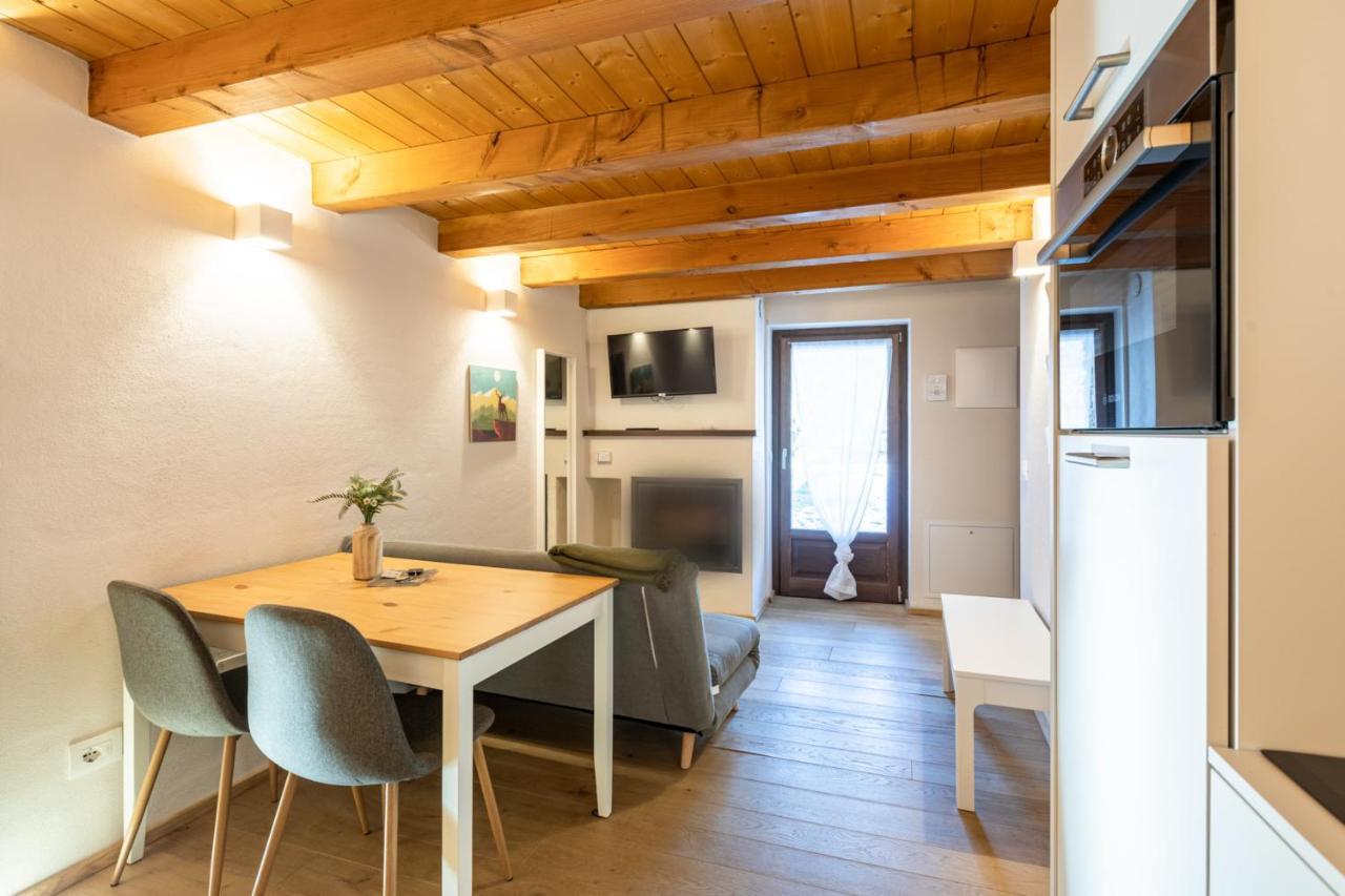 Cachettes Apartment La Salle
