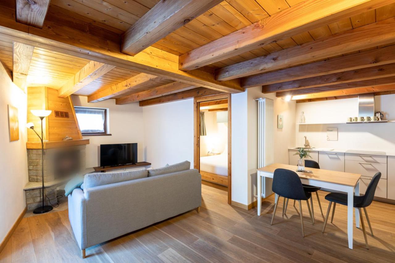 Cachettes Apartment *
